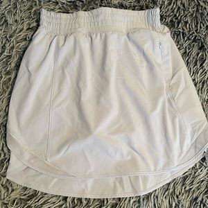 Lululemon hotty hot skirt